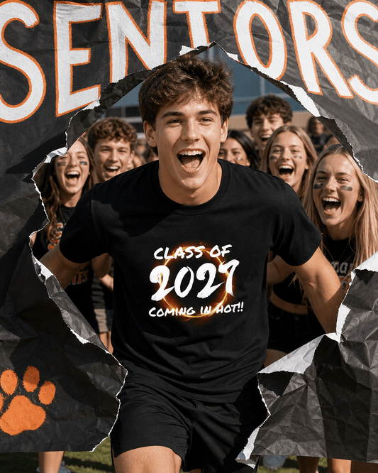 Class of 2027 Coming in Hot T-Shirt | Senior Year Statement Tee | Unisex - Smith's Tees